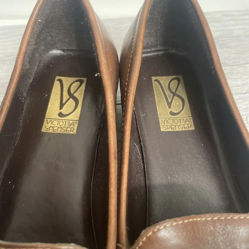 Victoria Spenser Pat 9 Women's leather‎ loafers With Brass Accent